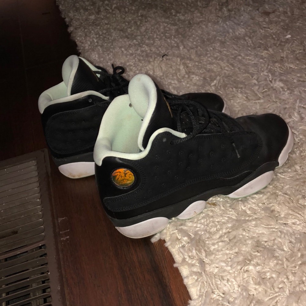 Women’s Jordan’s retro 13